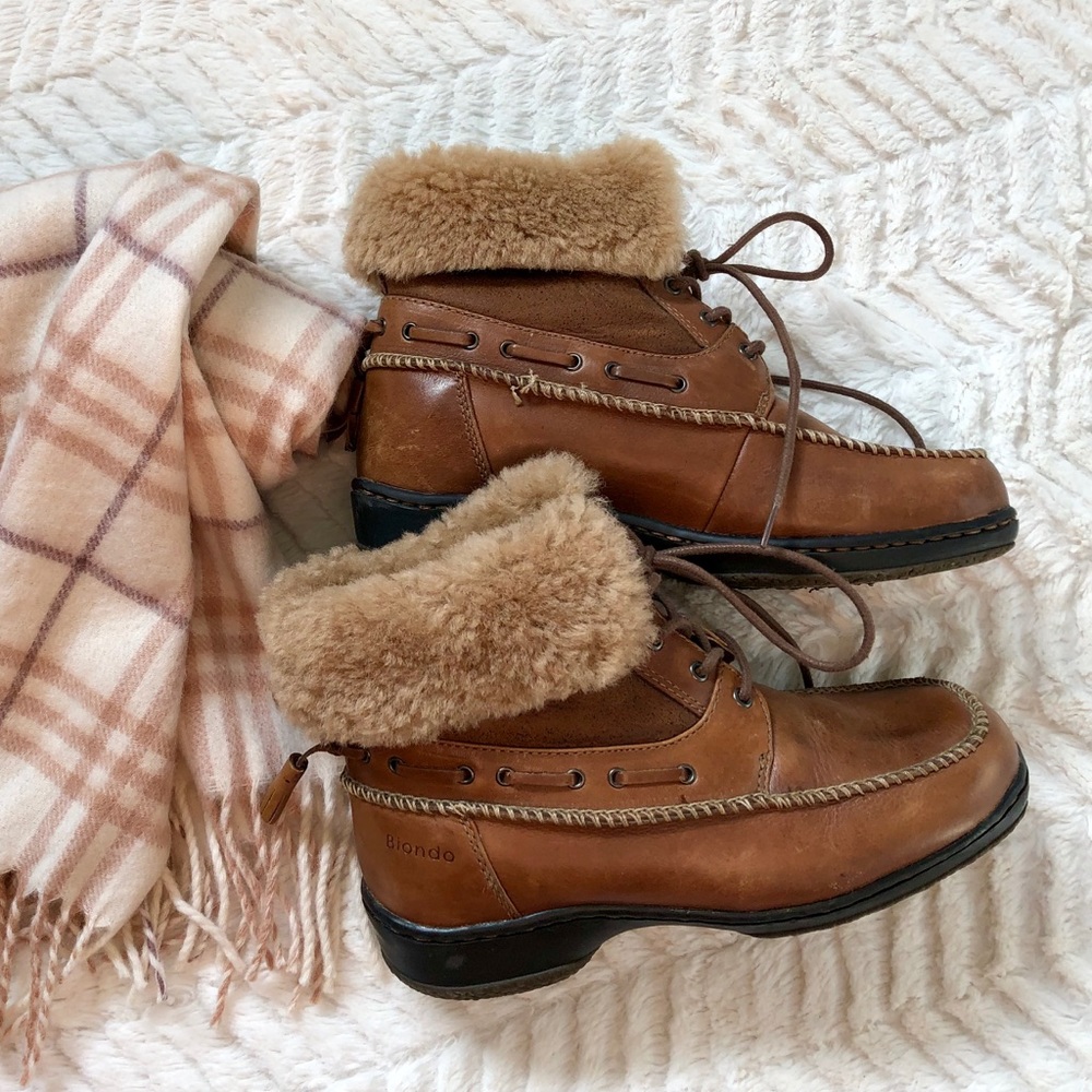 Blondo Aquaprotect Shearling Lace Up Boots